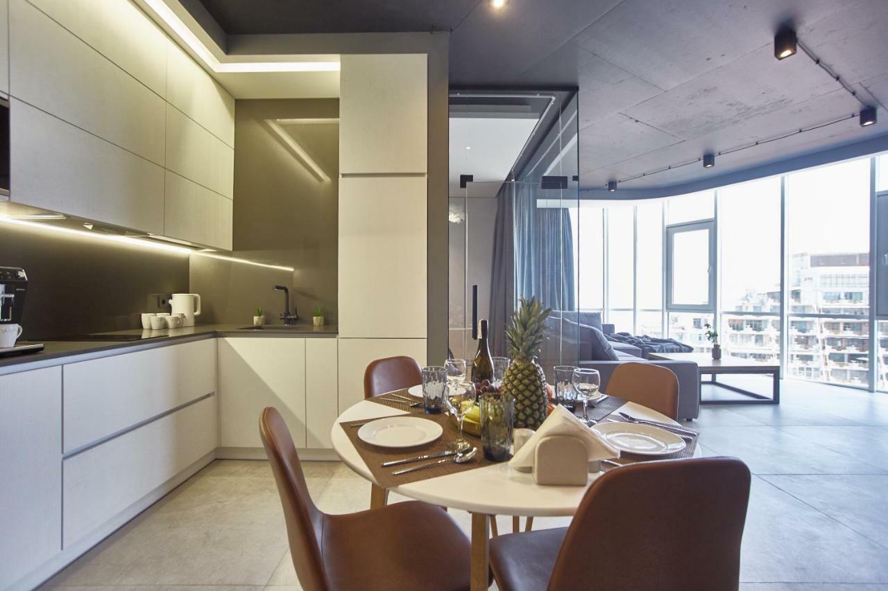 Gagarin Plaza Luxury Sea View Apartments Одеса Екстериор снимка