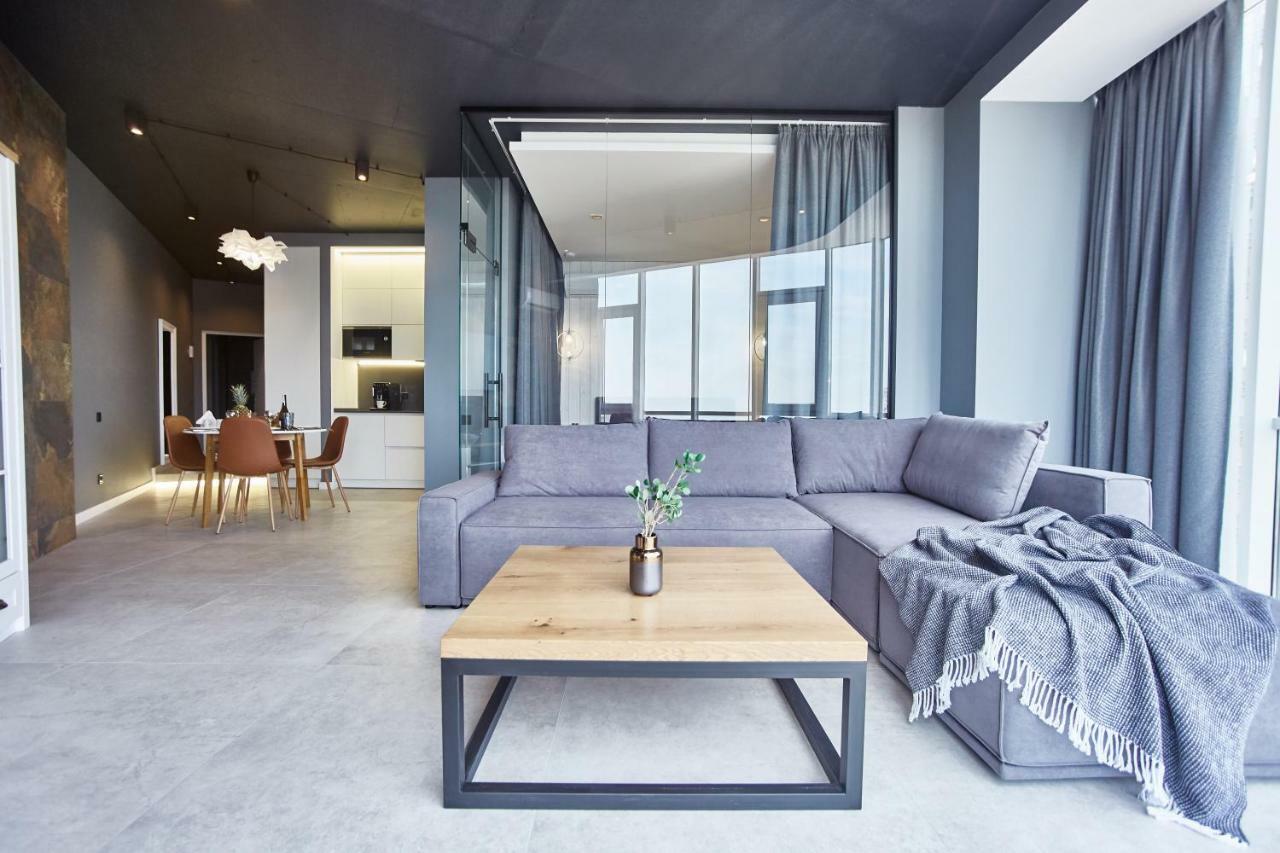 Gagarin Plaza Luxury Sea View Apartments Одеса Екстериор снимка