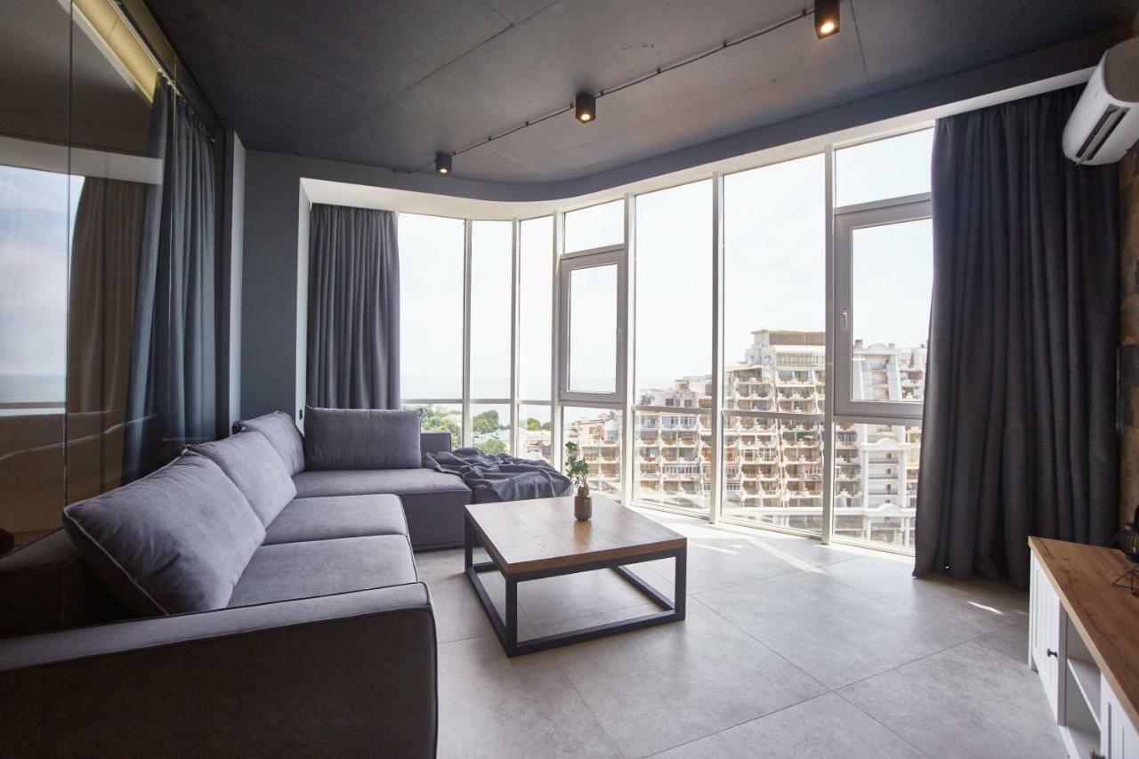 Gagarin Plaza Luxury Sea View Apartments Одеса Екстериор снимка
