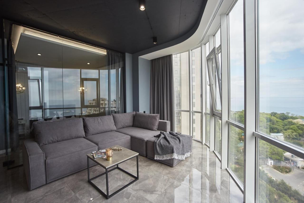 Gagarin Plaza Luxury Sea View Apartments Одеса Екстериор снимка